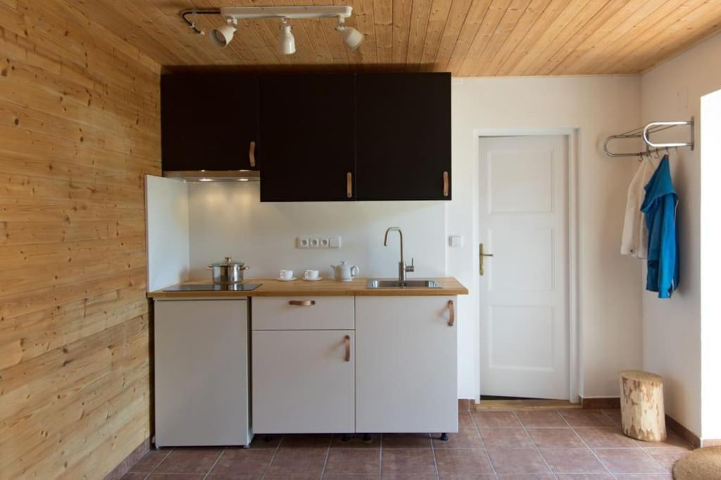 Casa Linum. U Centra Zlina S Atmosferou Venkova. Lägenhet Exteriör bild